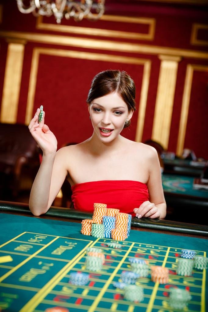 Deposit and withdrawal flow through DANA, OVO, GoPay on luxury slot